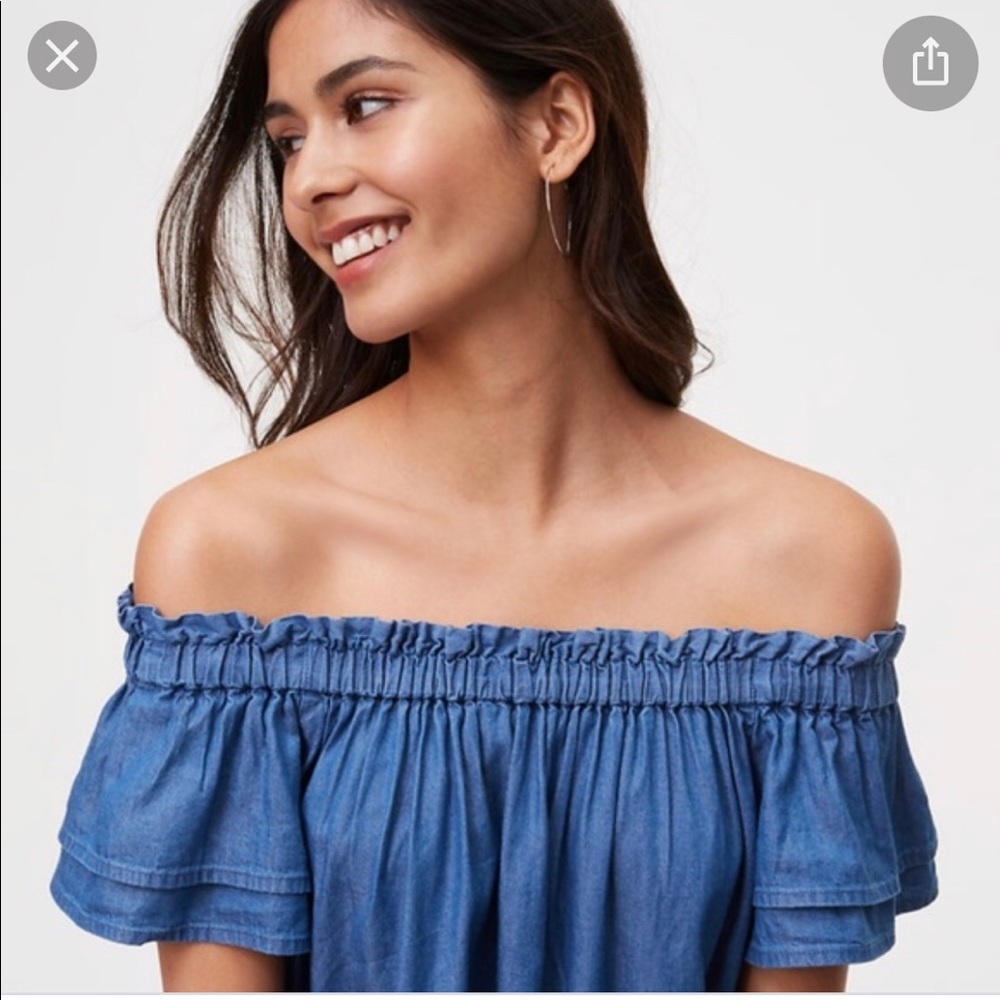Ann Taylor Loft spring summer top off the shoulder blue chambray denim blouse XS